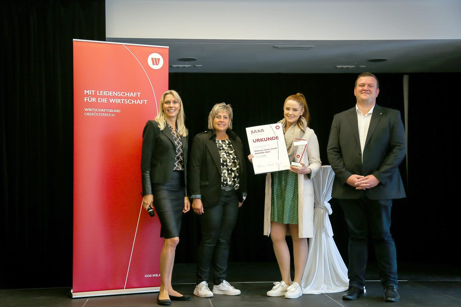 Übergabe des JULIUS-Awards an Julia Rittberger