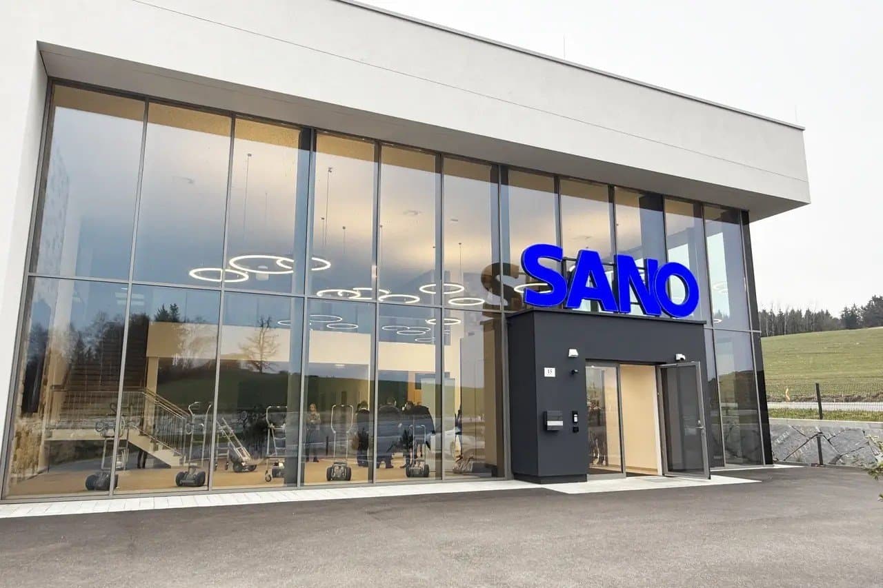 Eingang des SANO-Neubaus in Neulichtenberg